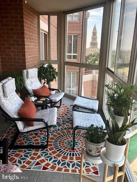 Building Photo - 2181 Jamieson Ave