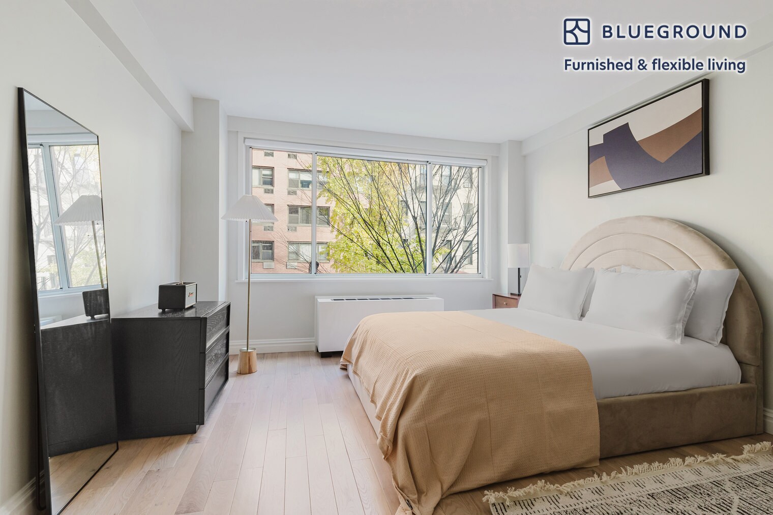 Building Photo - 340 E 51st St