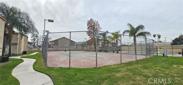 Building Photo - 936 Fairway Ave