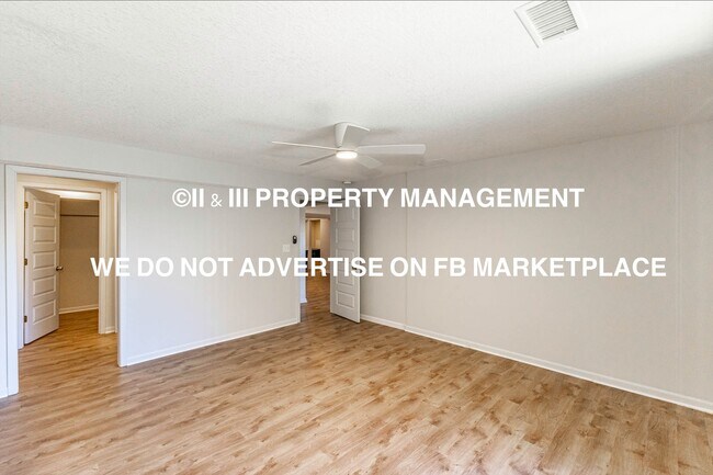 Building Photo - 12566 S Canyon Dr