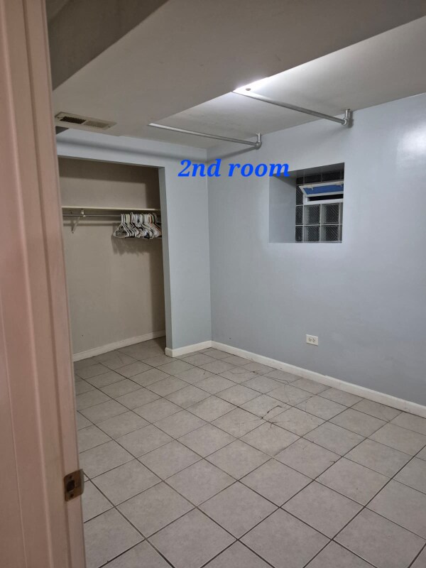 Building Photo - 3534 W Polk St