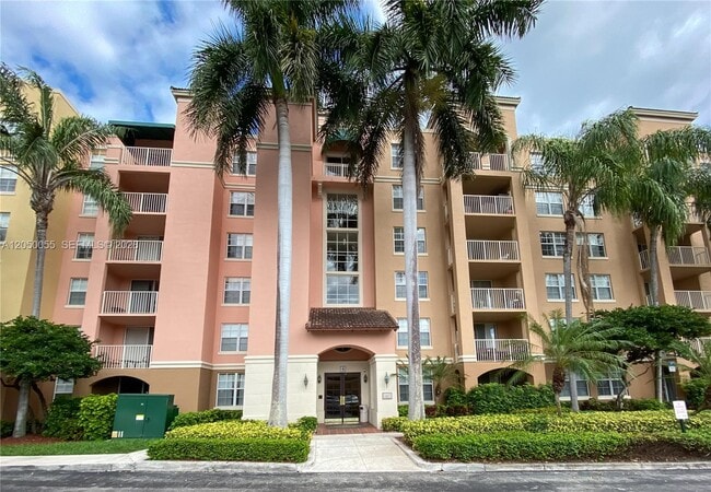 Building Photo - 19555 E Country Club Dr