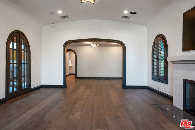 Building Photo - 4265 Denny Ave