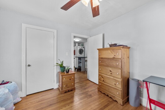 Building Photo - 1309 Willow St