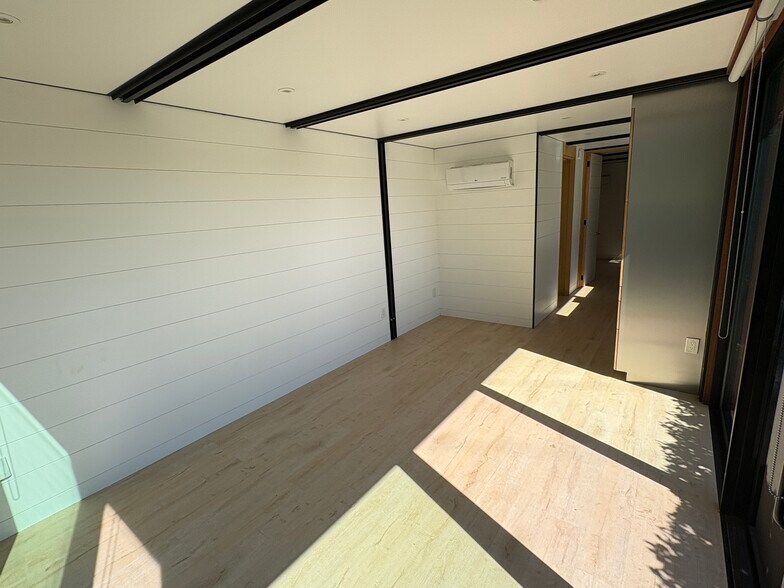 Building Photo - 3794 Legion Ln