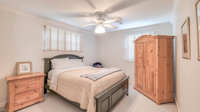 Building Photo - 6 N Lancaster Ave