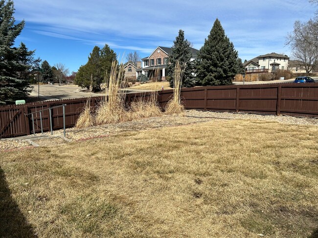 Building Photo - Two Bedroom Available For Rent In Longmont...