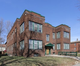 Building Photo - 2200 Harriet