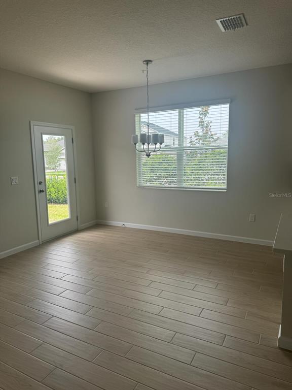Building Photo - 564 Pothos St