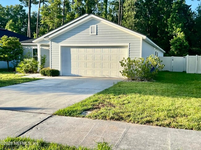 Primary Photo - 12300 Cherry Bluff Dr