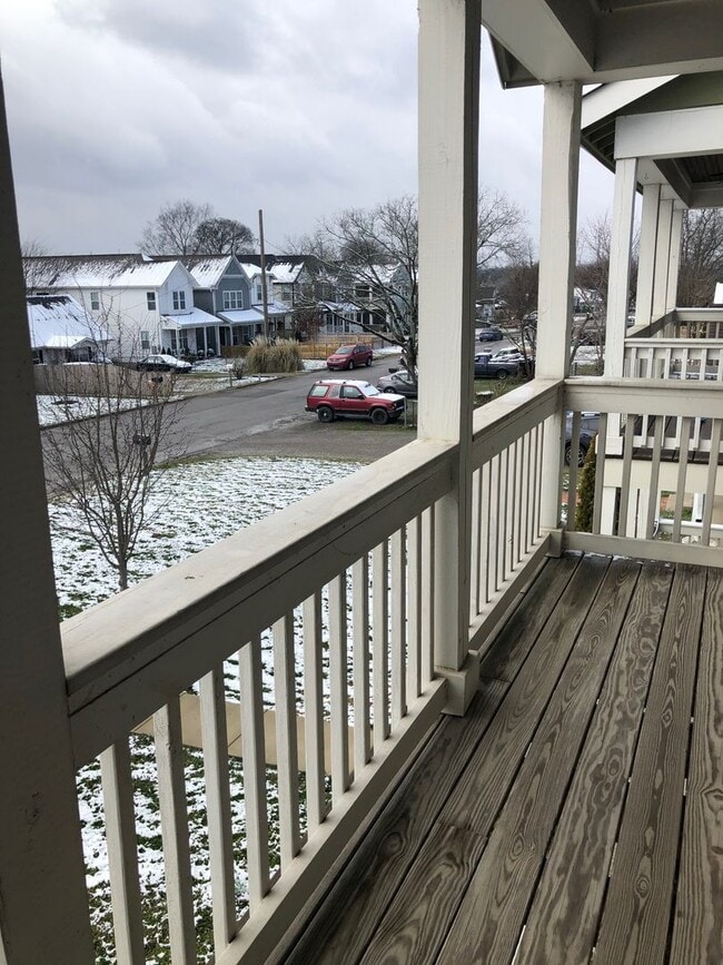 Building Photo - Stunning home in Historic West Town!