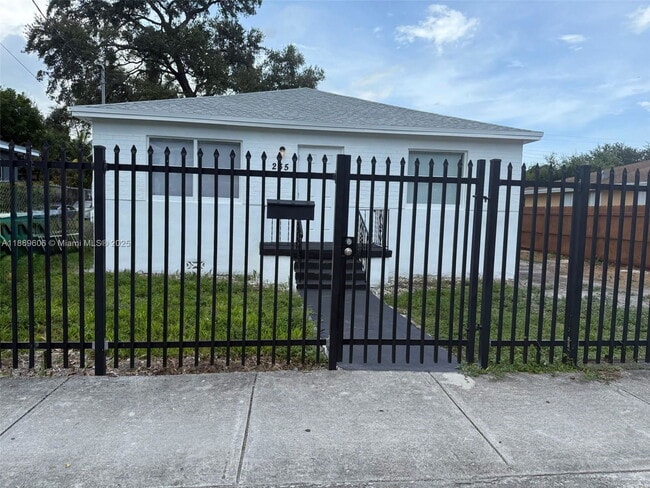 Primary Photo - 235 NW 53rd St