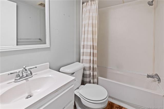 Building Photo - 2416 Bonito Dr