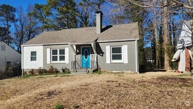 Building Photo - 3 bedroom 2 bath home in Hapeville