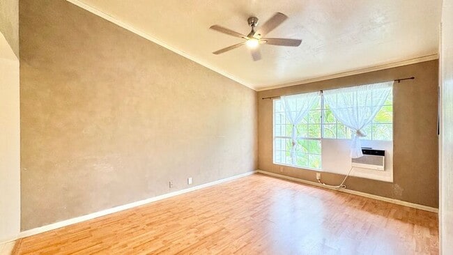 Building Photo - 239 Mananai Pl