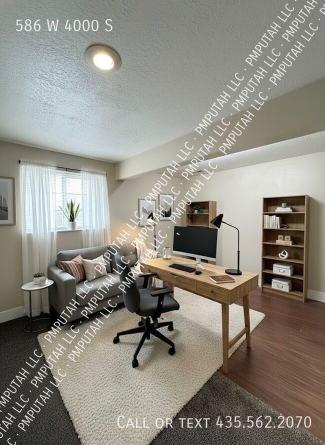 Building Photo - 586 4000 S