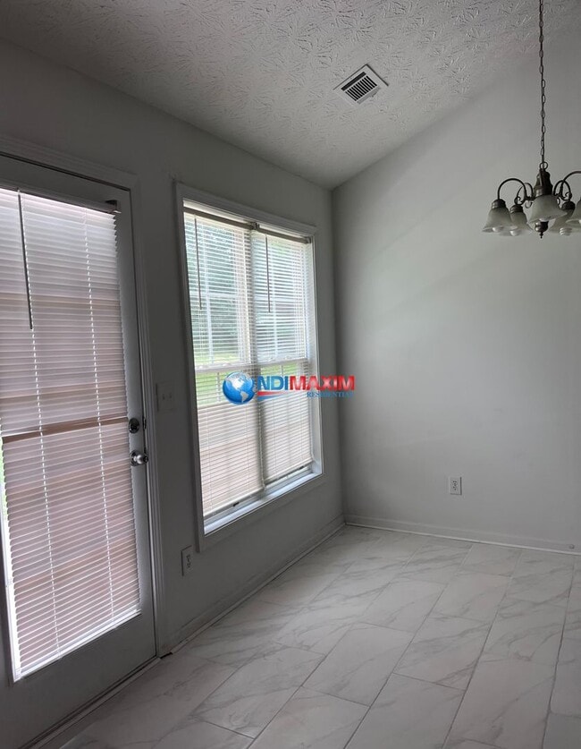 Building Photo - Nice 3-bedroom ranch near Norris Lake