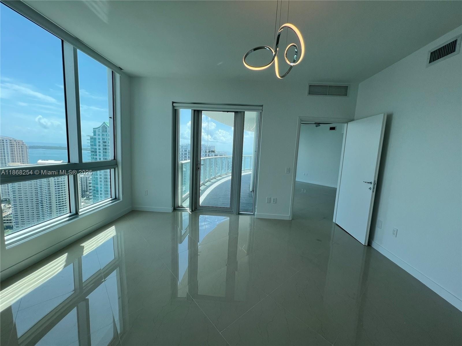 Building Photo - 300 S Biscayne Blvd