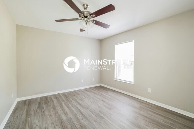 Building Photo - 3 Bedroom Pet-Friendly Home in North Port,...