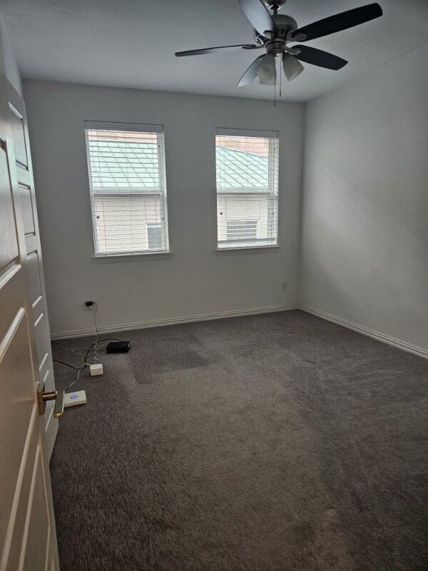 Building Photo - 4363 Hebron St