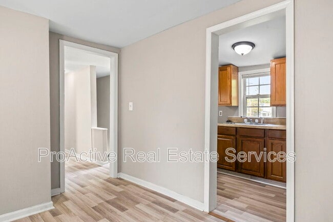 Building Photo - 1511 Highland Ave