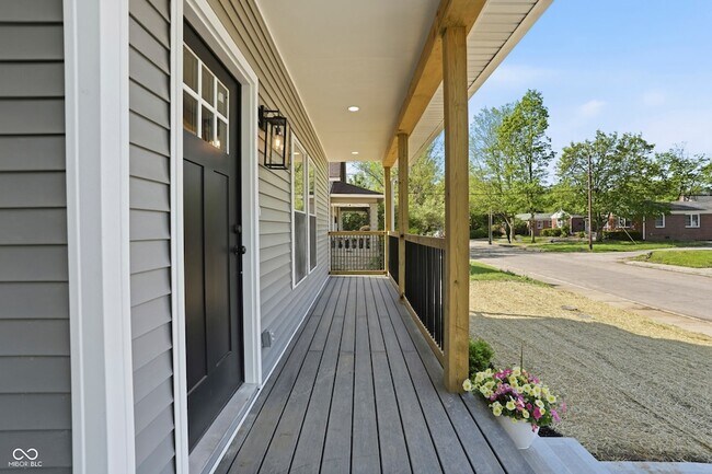 Building Photo - 4623 Rookwood Ave