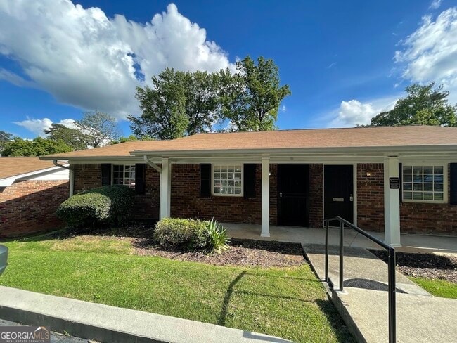 Building Photo - 140 Mount Zion Rd