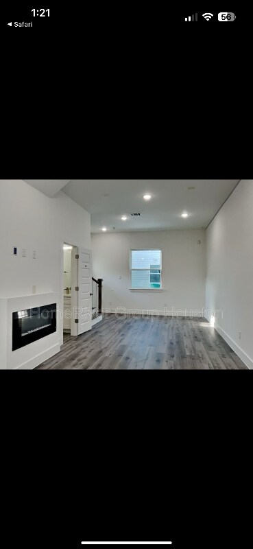 Building Photo - 4512 Brinkley St