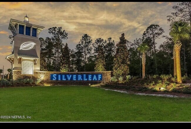 Building Photo - 207 Silver Myrtle Ct