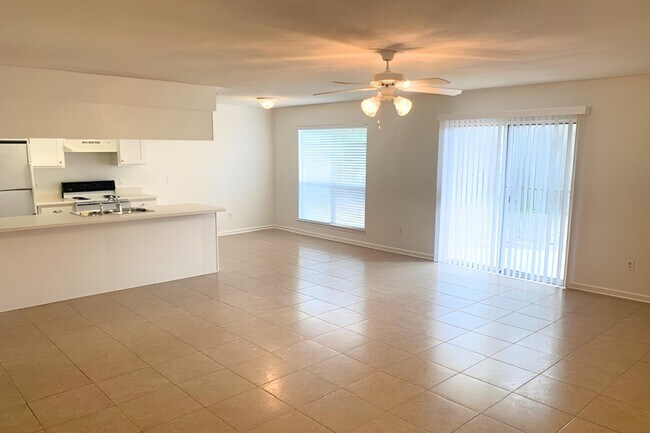 Building Photo - 499 Spring Brook Ln