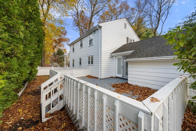 Building Photo - 39 Harland Rd