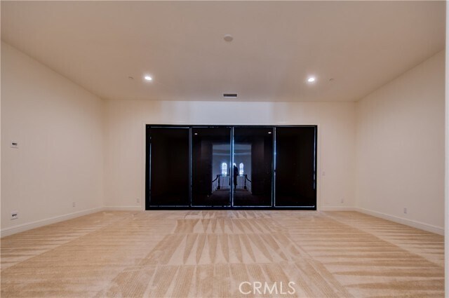 Building Photo - 120 Nest Pine