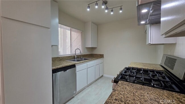 Building Photo - 2310 S Diamond Bar Blvd