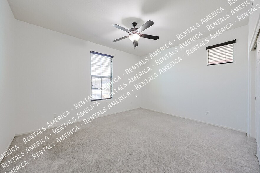 Building Photo - 15611 W Westview Dr