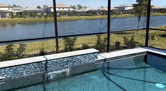 Building Photo - 4967 Seafoam Trl