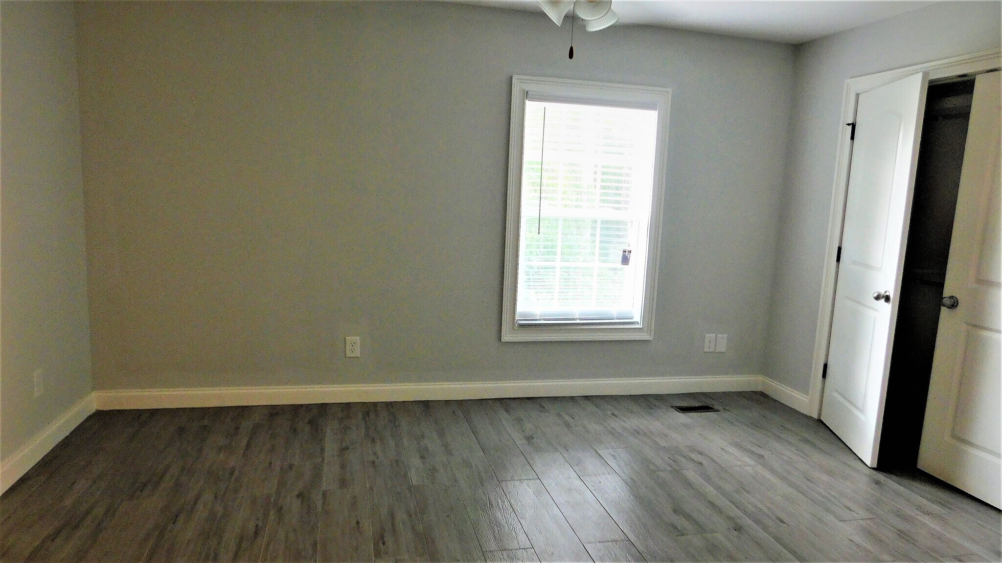 Building Photo - 1173 Waxwing Dr