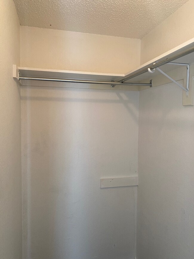 Building Photo - 113 Apache Trail