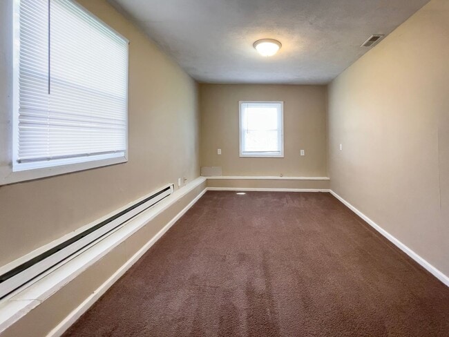 Building Photo - 2808 S Brotherton St