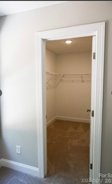 Building Photo - 385 Harrel St
