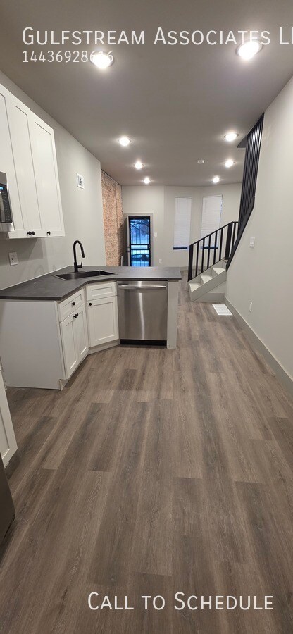 Building Photo - 1315 N Patterson Park Ave