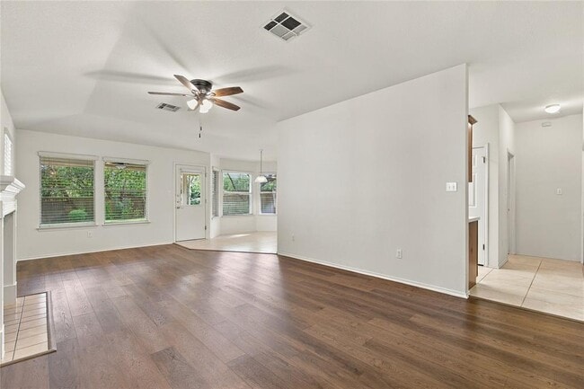 Building Photo - 3120 Cohoba Dr