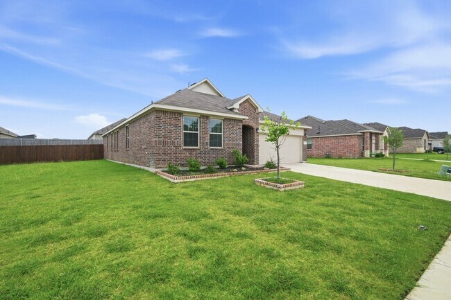 Building Photo - 1312 Pistachio Dr