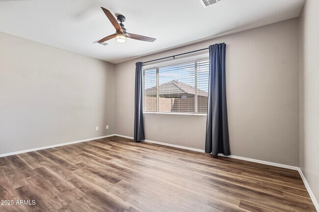 Building Photo - 22771 E Via Del Palo