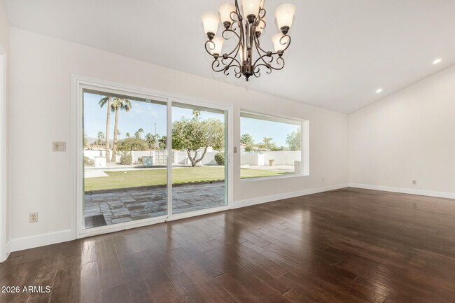 Building Photo - 10638 E Turquoise Ave