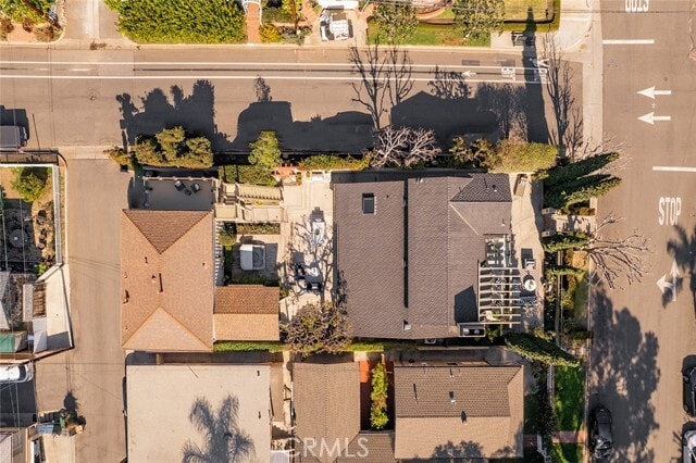 Building Photo - 394 Poplar St