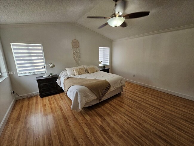 Building Photo - 5201 NW 112th Pl