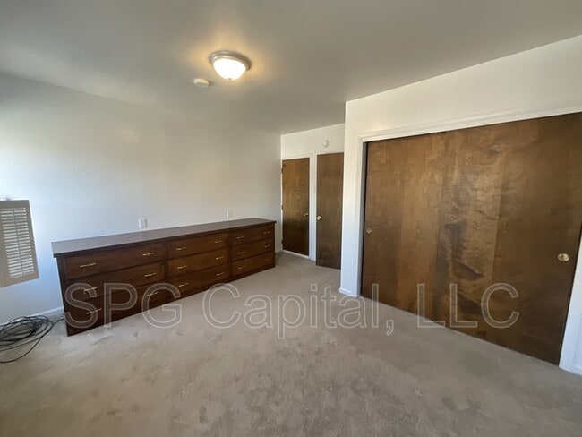 Building Photo - 40 S Bedford St