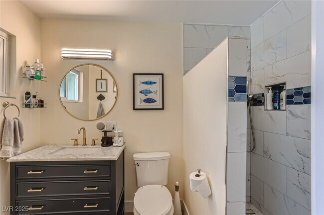 Building Photo - 1905 Wengert Ave