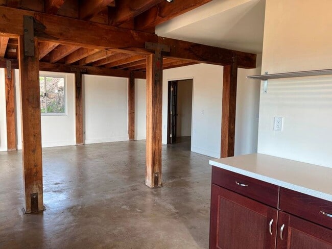 Building Photo - WILDACRES