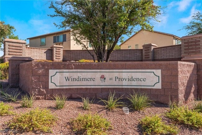 Building Photo - 7013 Whipple Manor St